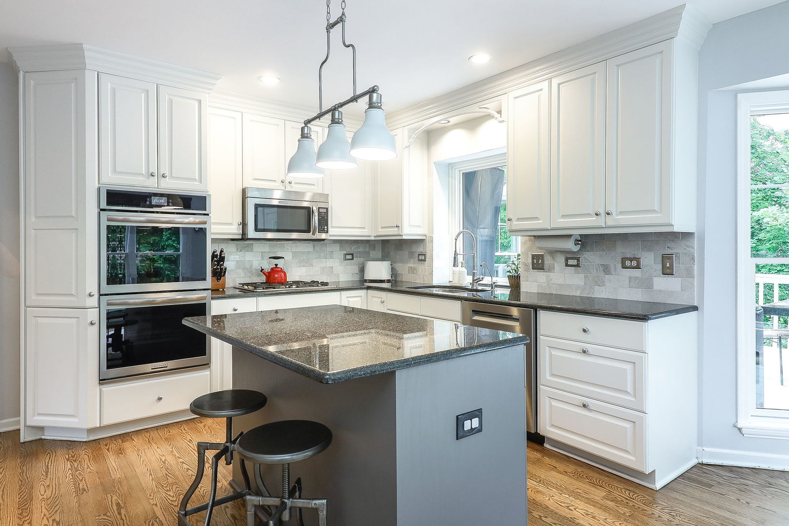 26W231 Tuckaway Court