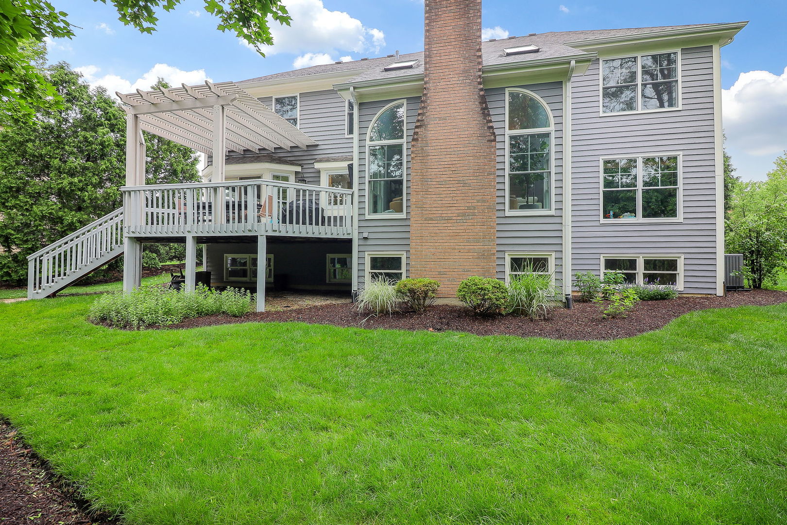 26W231 Tuckaway Court