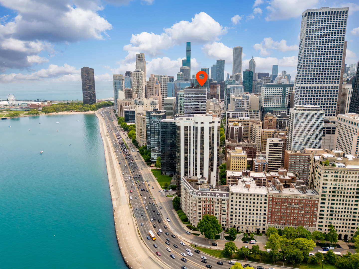 260 E Chestnut Street Unit: 3202