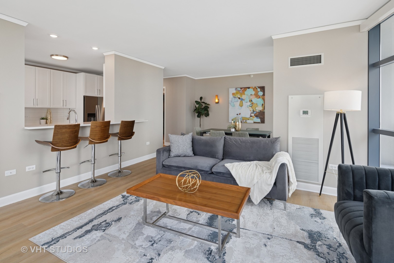 201 N WESTSHORE Drive Unit: 1901