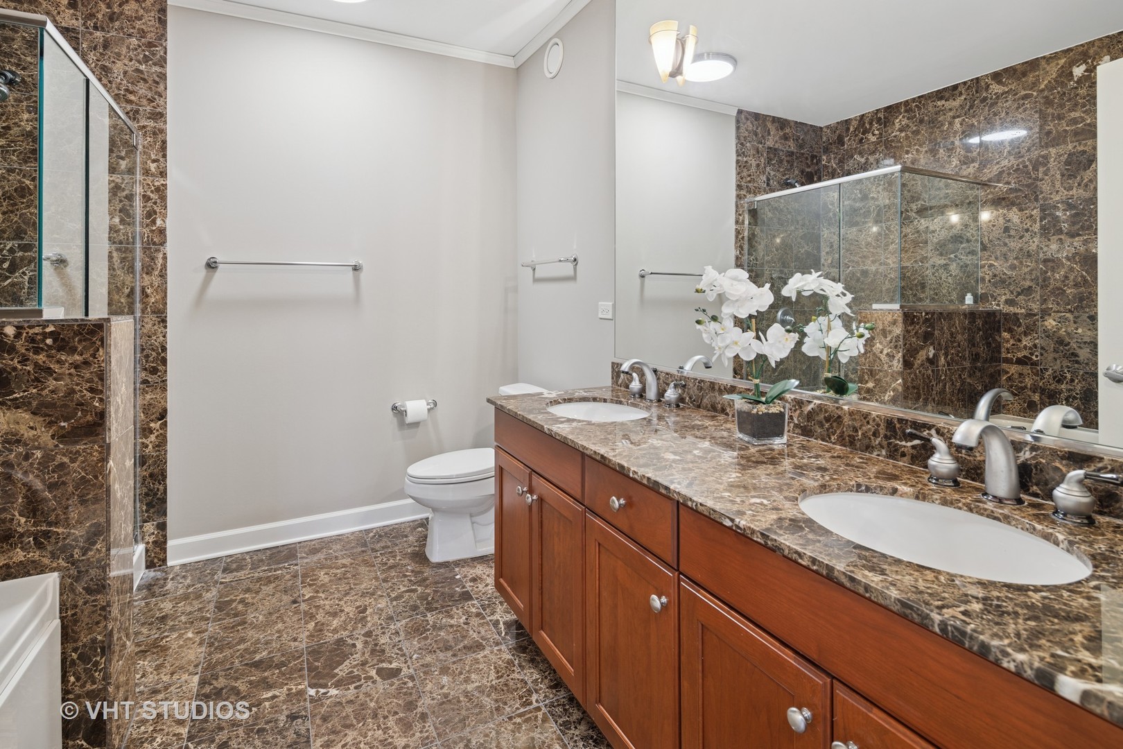 201 N WESTSHORE Drive Unit: 1901