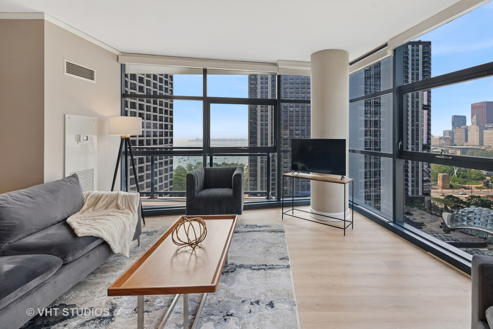 201 N WESTSHORE Drive Unit: 1901