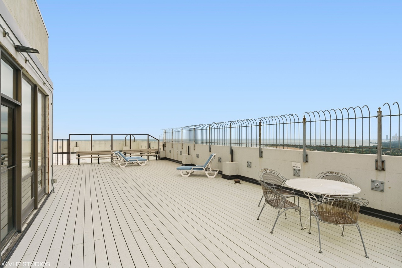 5455 N Sheridan Road Unit: 3409