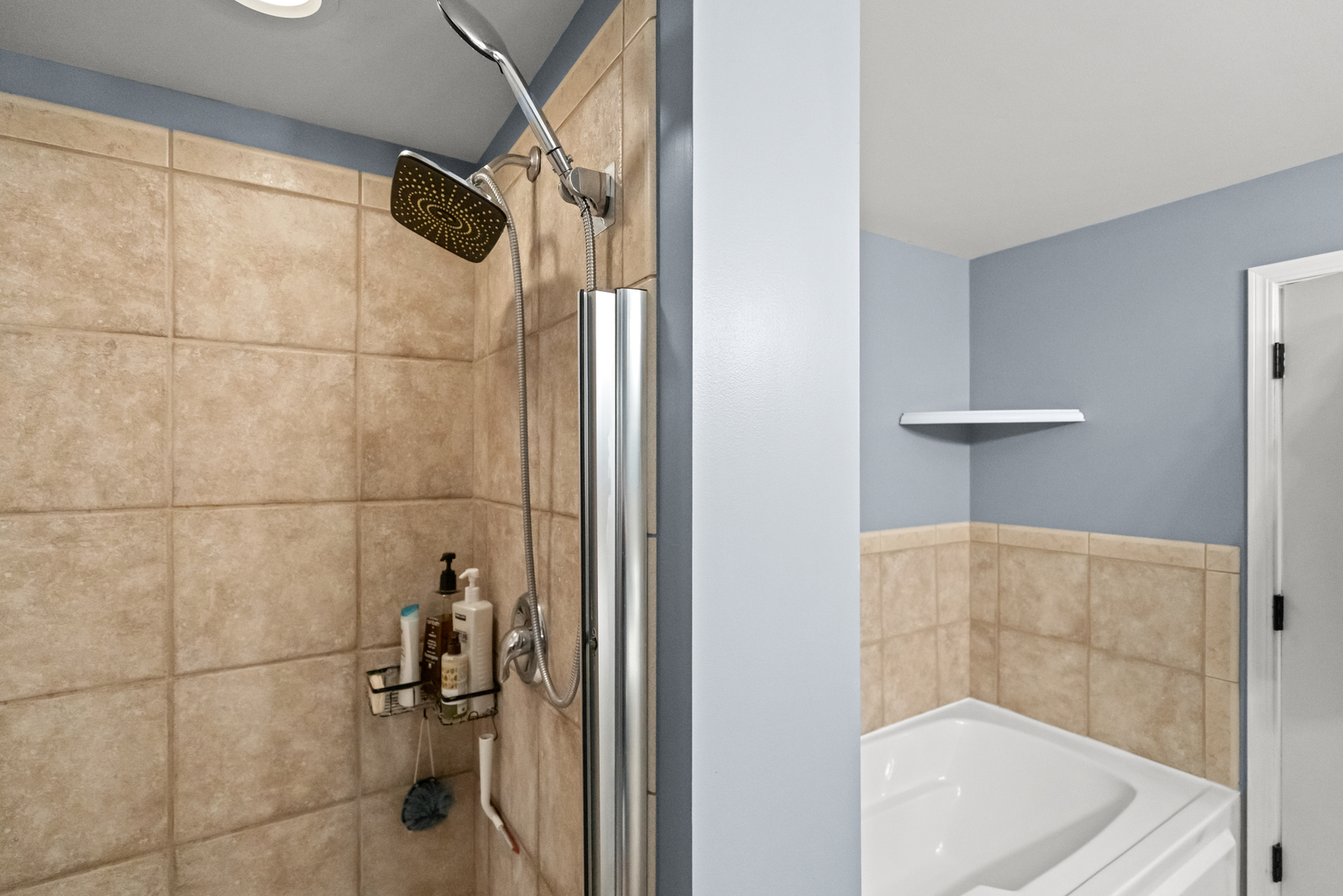 1250 S INDIANA Avenue Unit: 304