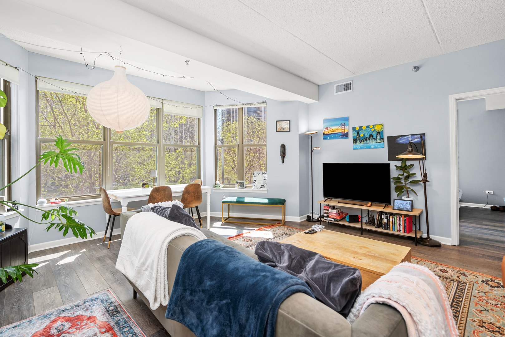 1250 S INDIANA Avenue Unit: 304