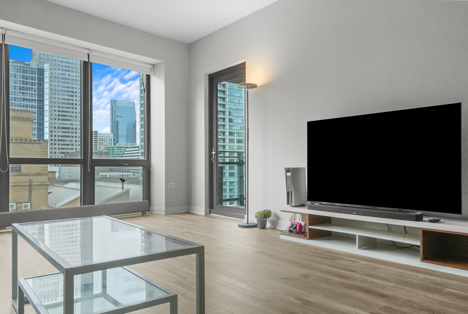 130 N Garland Court Unit: 2206