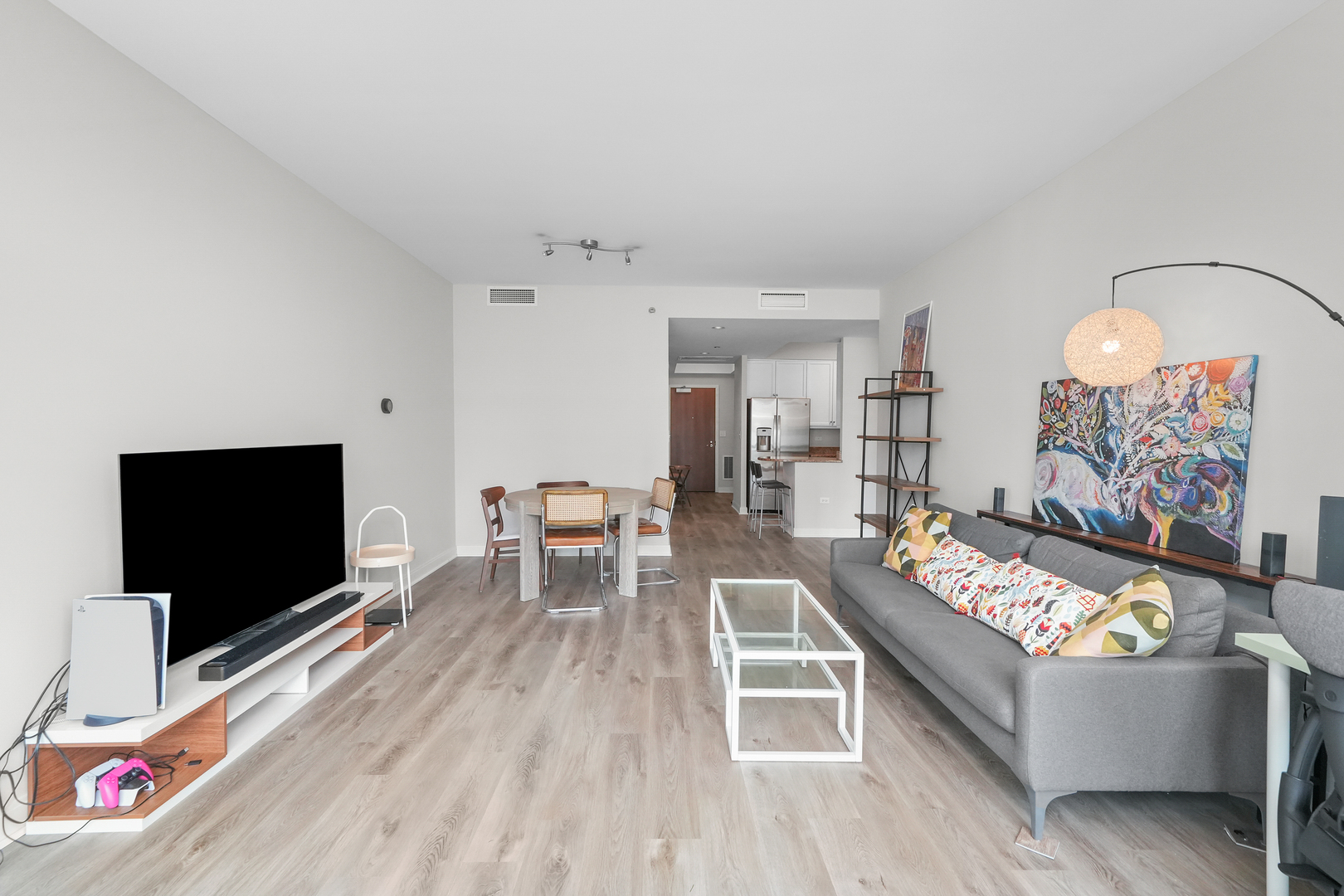 130 N Garland Court Unit: 2206