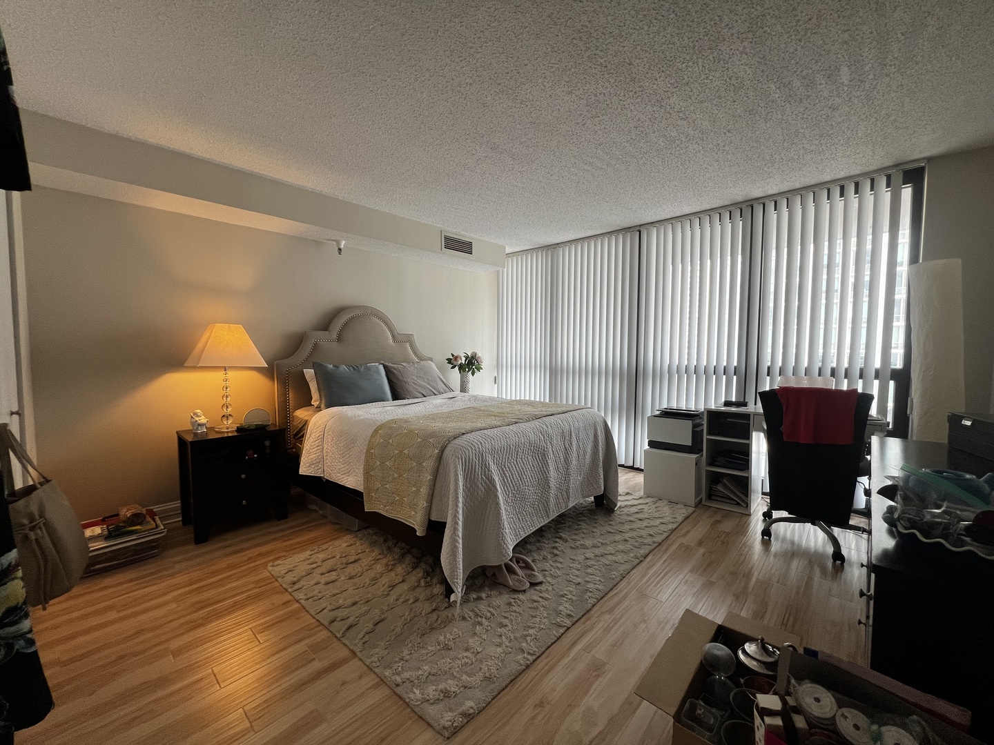 10 E ONTARIO Street Unit: 1808