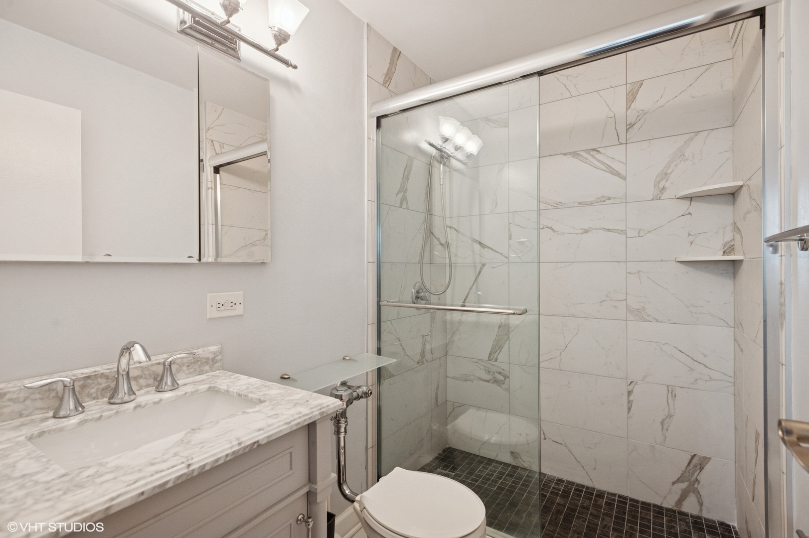 3550 N LAKE SHORE Drive Unit: 1901