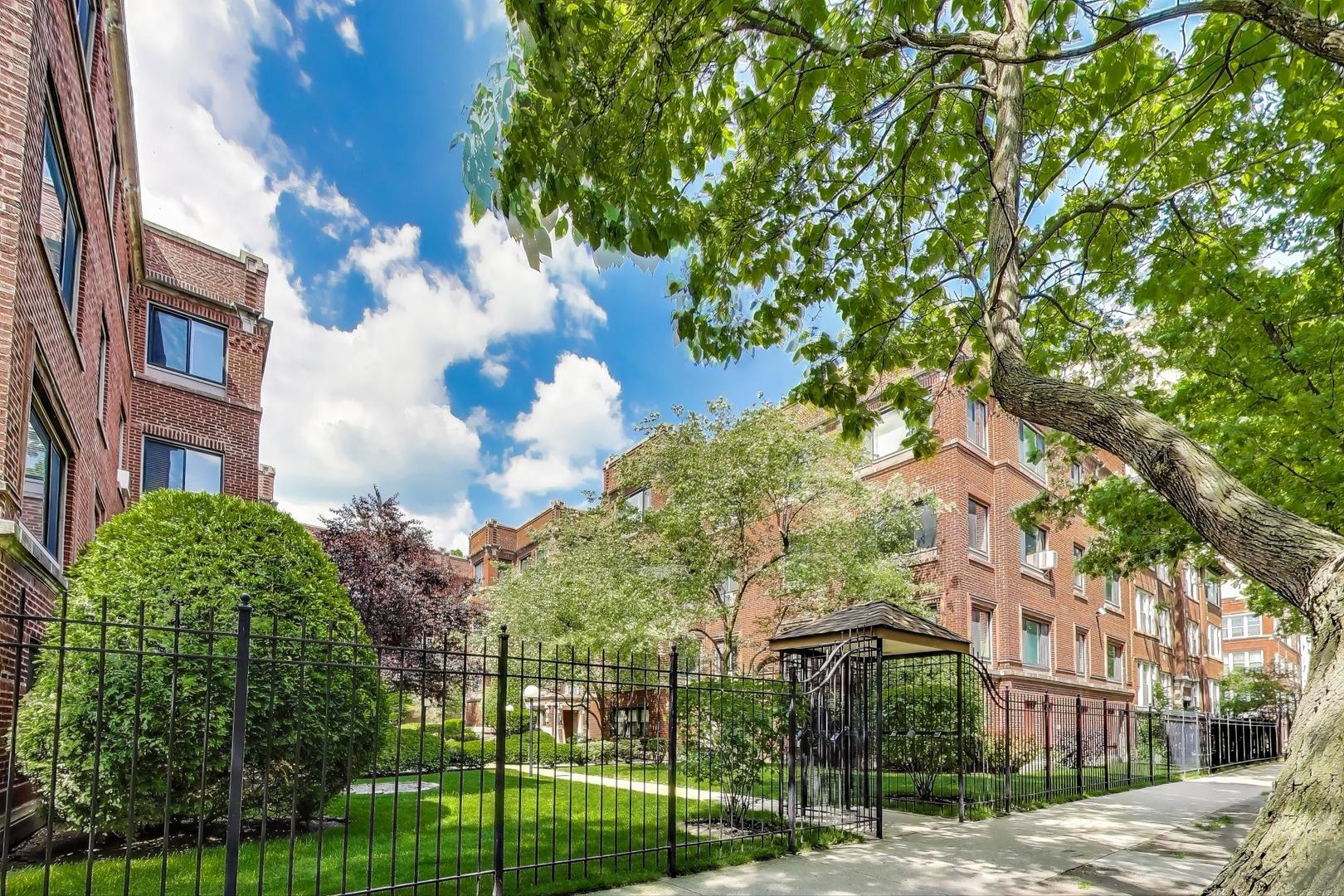 906 W Sunnyside Avenue Unit: 2A