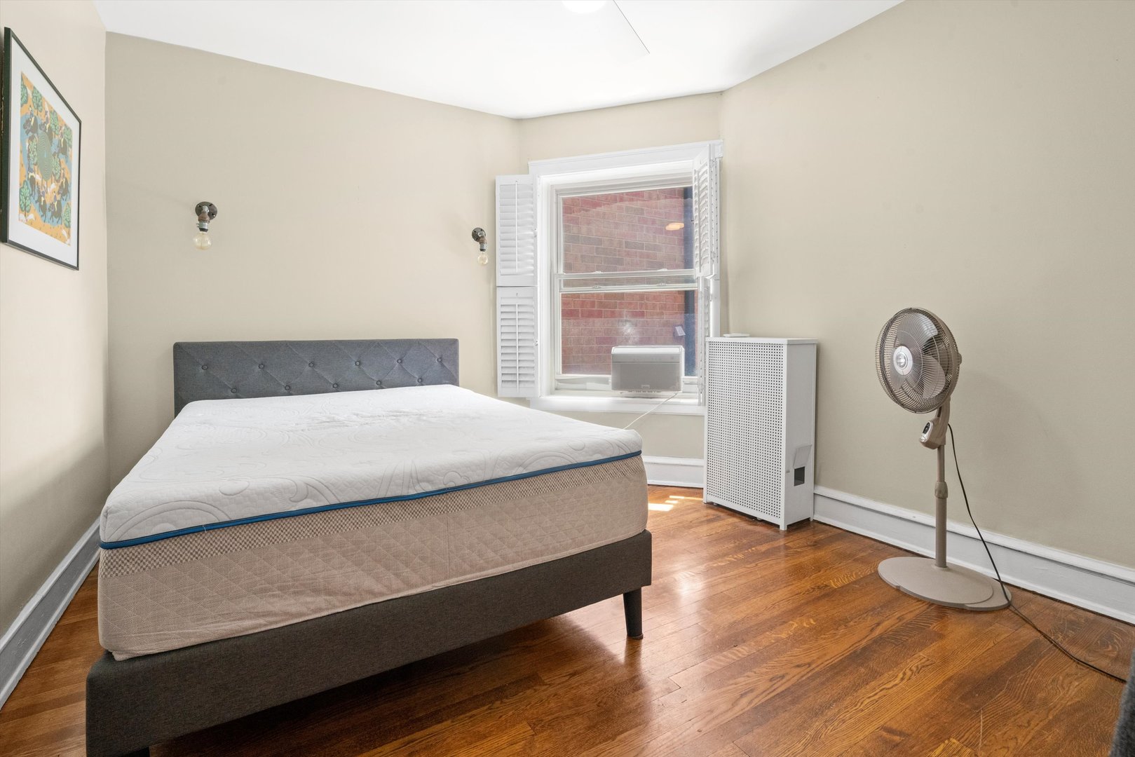 629 W BUCKINGHAM Place Unit: 3E