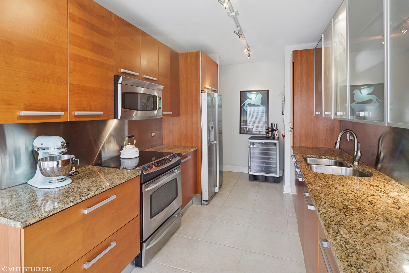1100 N Lake Shore Drive Unit: 17B