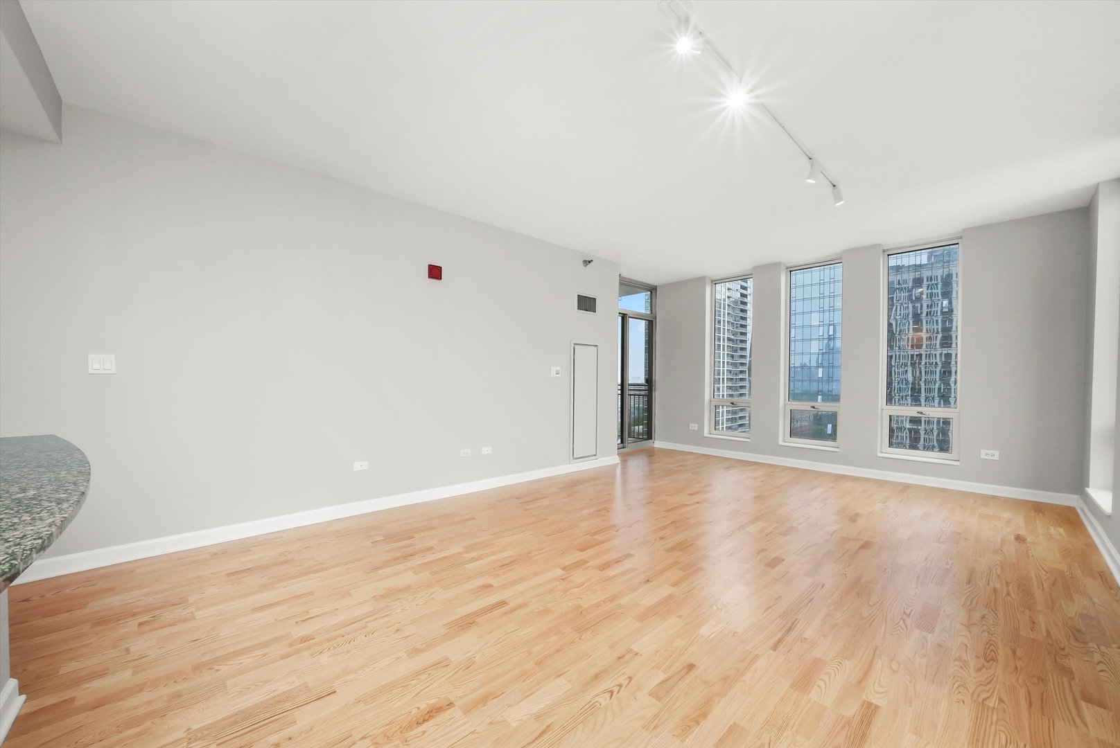 1250 S Michigan Avenue Unit: 1710