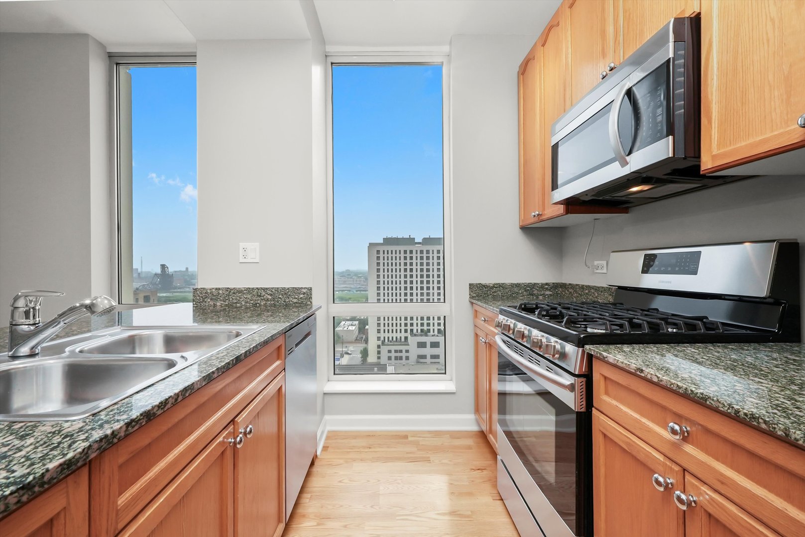 1250 S Michigan Avenue Unit: 1710