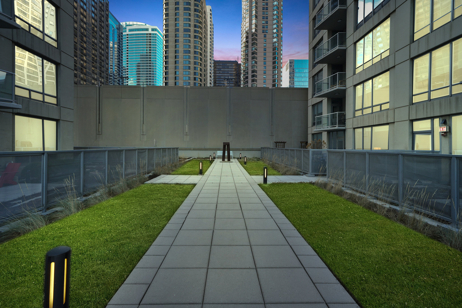 600 N Lake Shore Drive Unit: 807