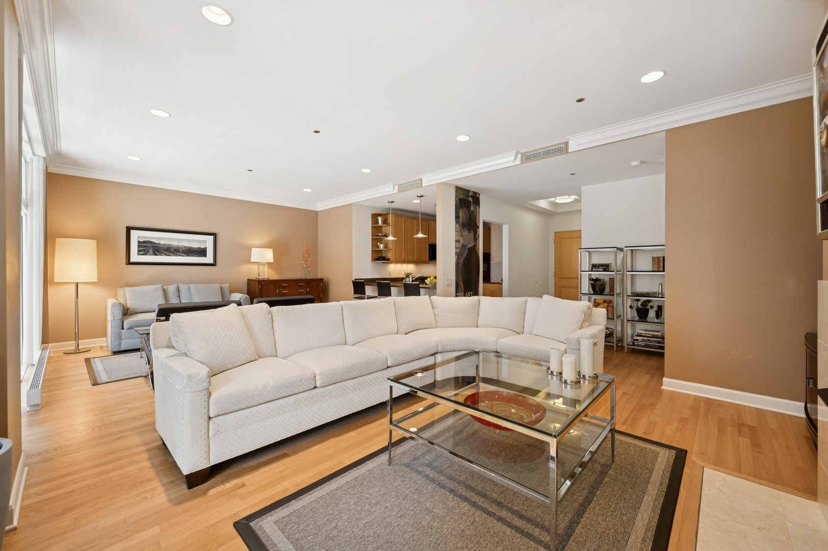 415 E NORTH WATER Street Unit: 806