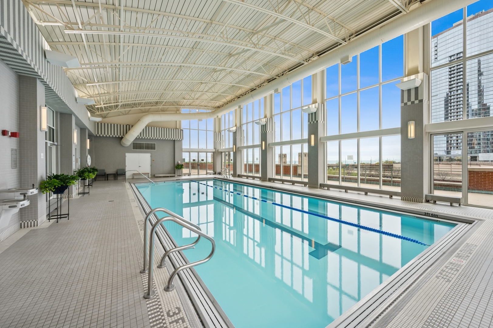 415 E NORTH WATER Street Unit: 806