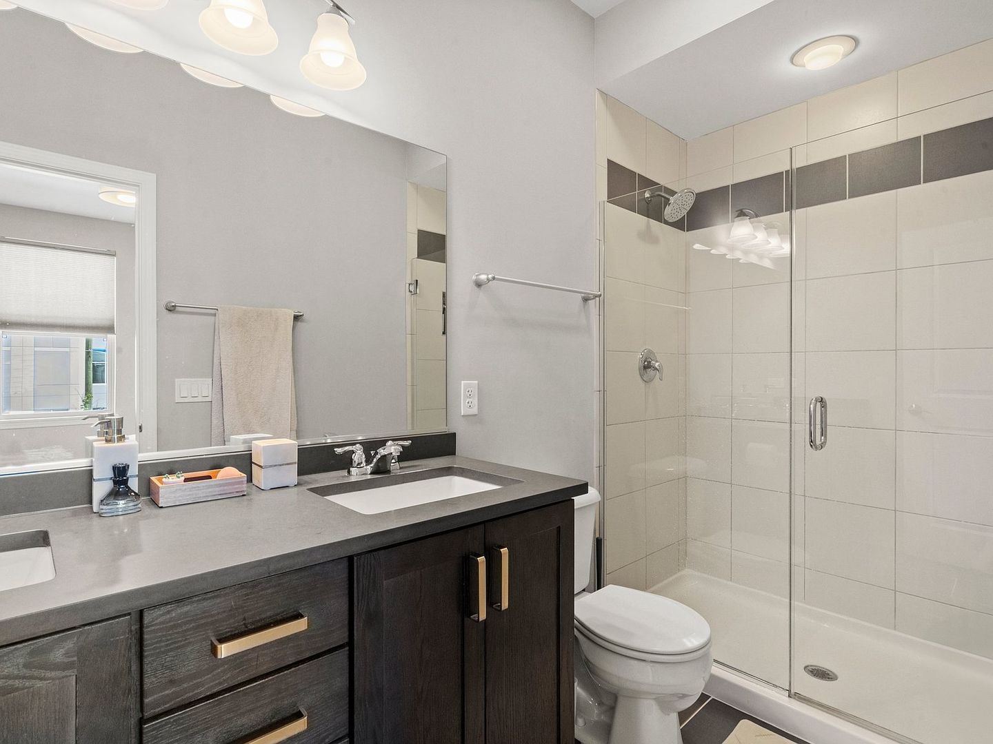 3755 S Morgan Street Unit: B