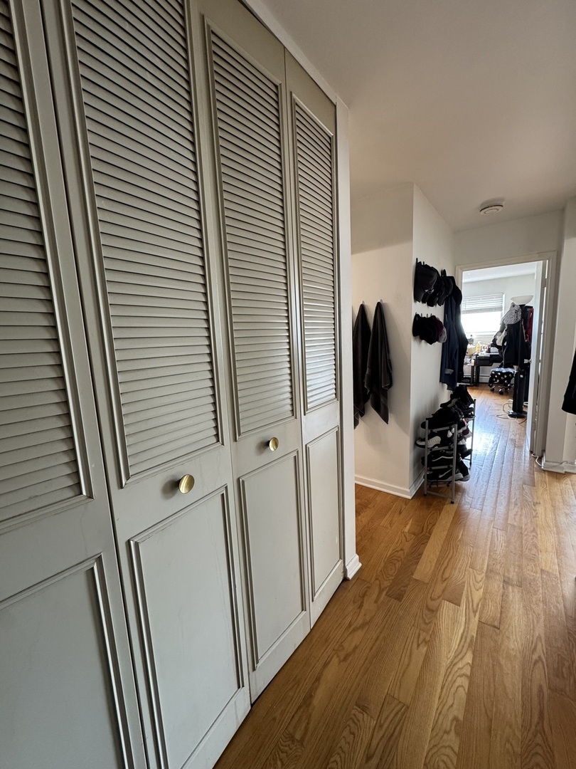 6619 N Sheridan Road Unit: 504