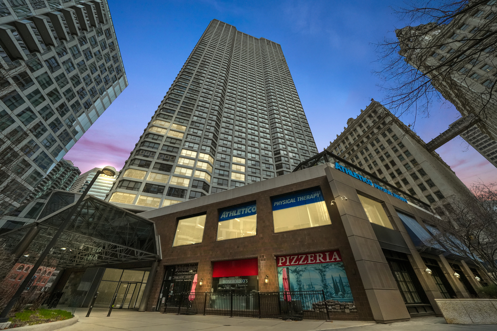 405 N WABASH Avenue Unit: 4709