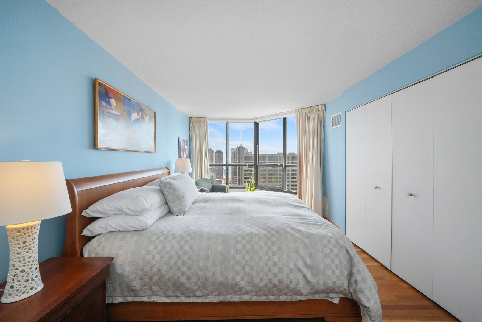 405 N WABASH Avenue Unit: 4709