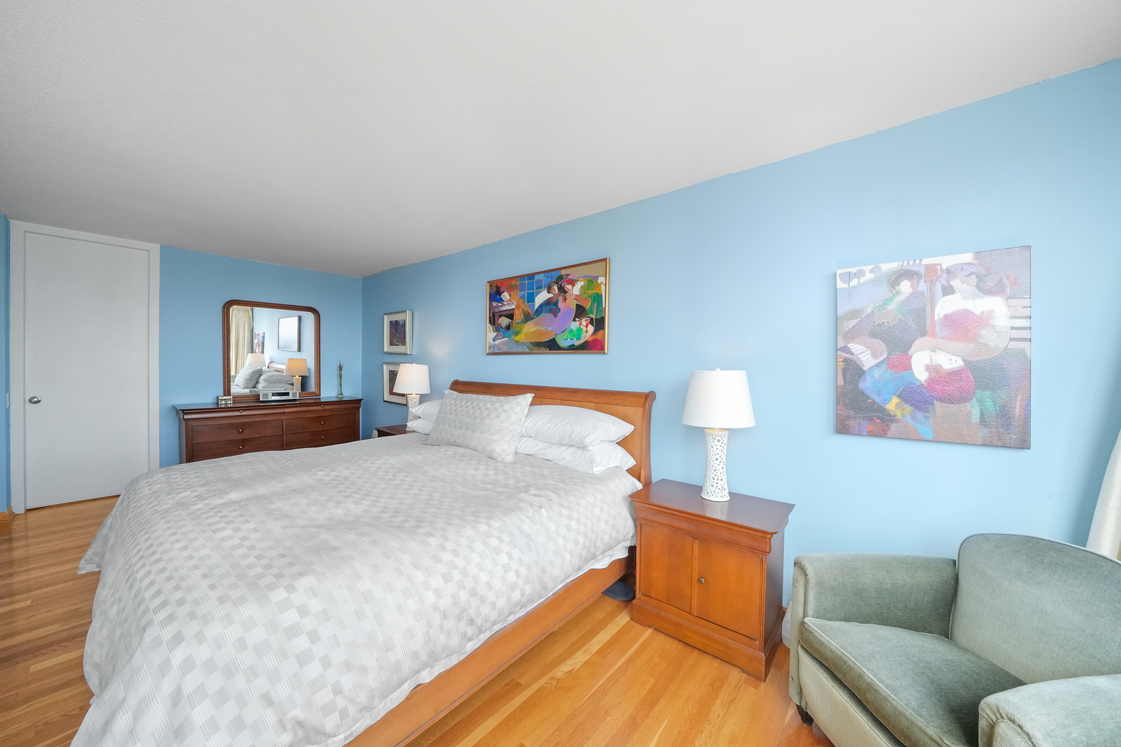 405 N WABASH Avenue Unit: 4709
