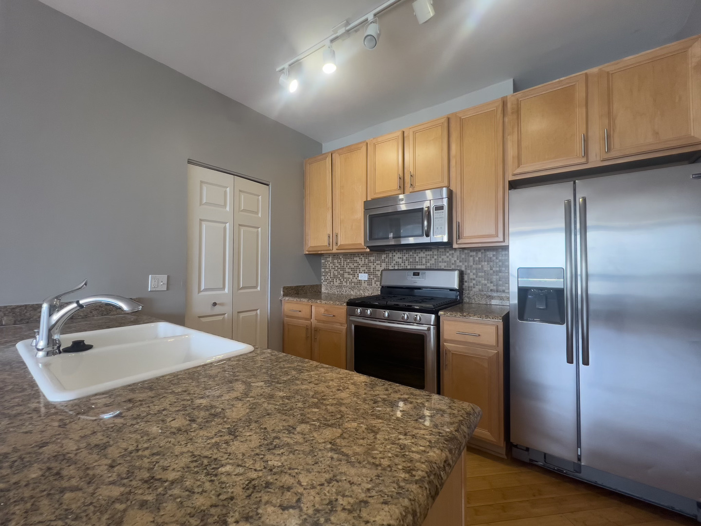 400 W Ontario Street Unit: 1608