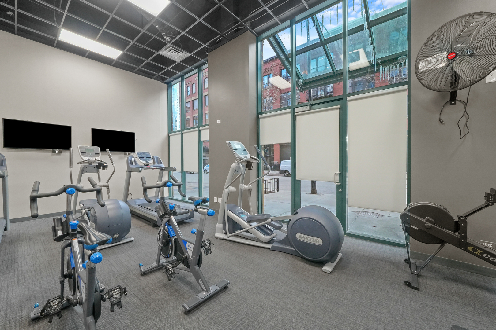 400 W Ontario Street Unit: 1608