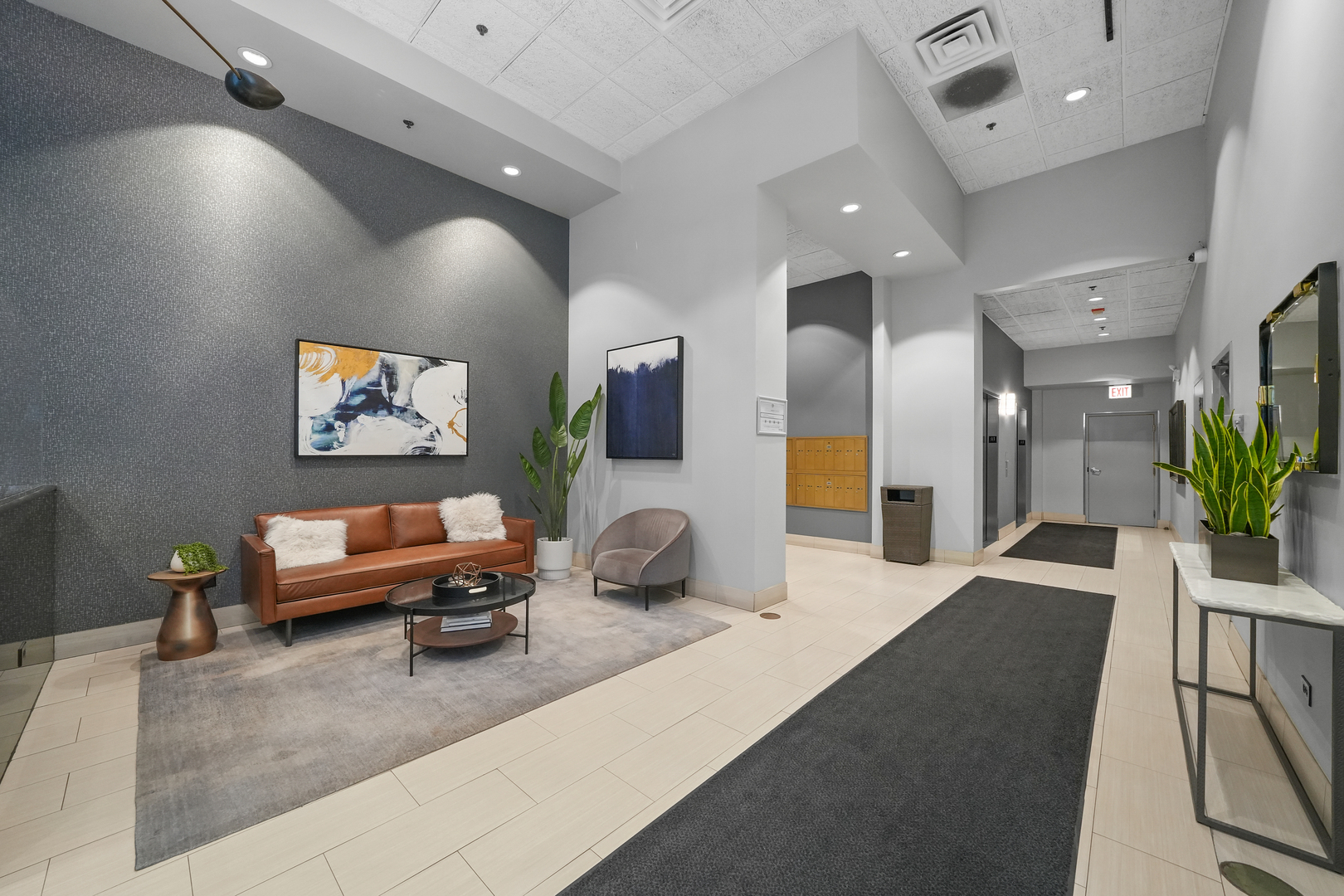 400 W Ontario Street Unit: 1608