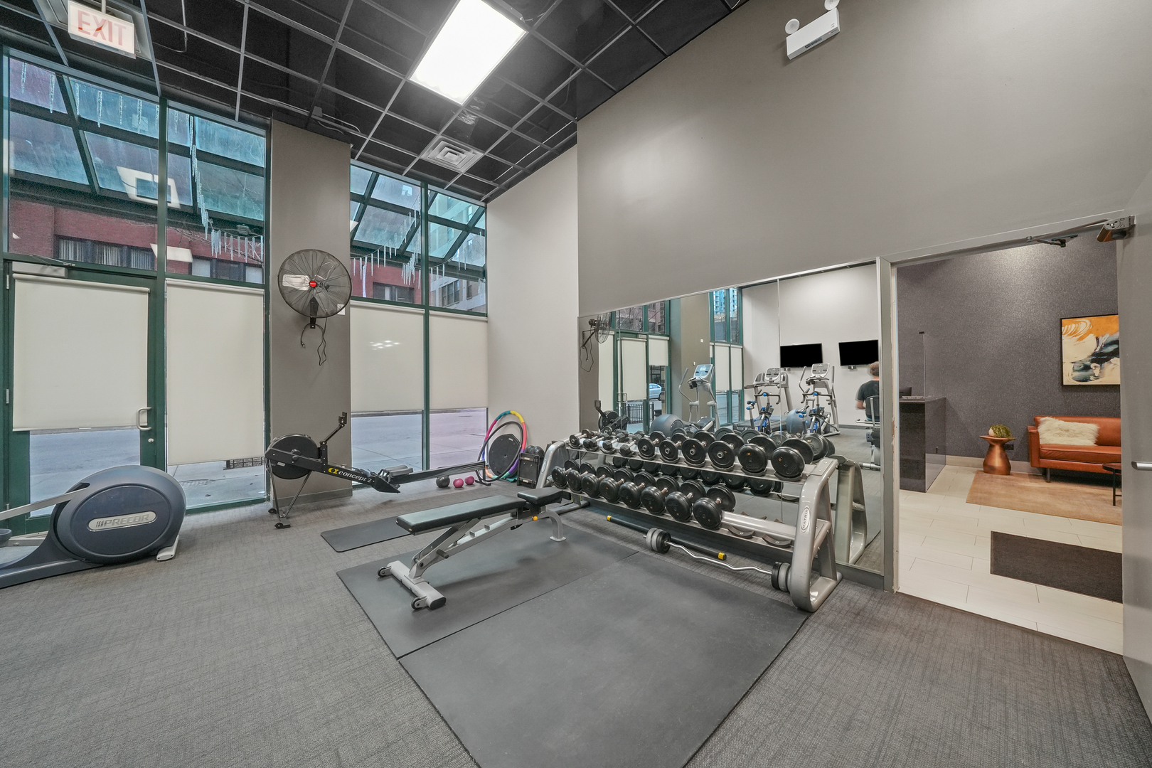 400 W Ontario Street Unit: 1608