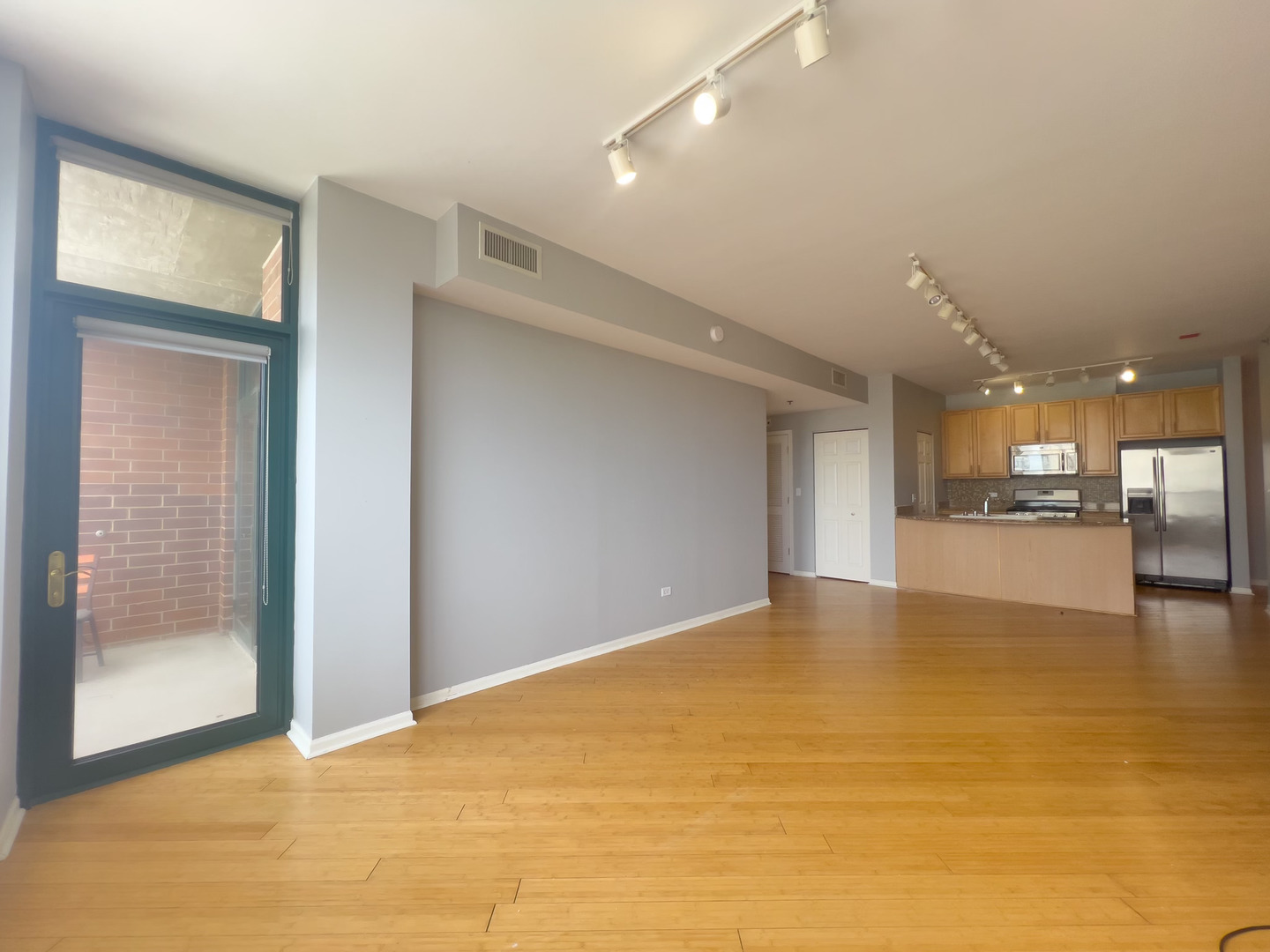 400 W Ontario Street Unit: 1608