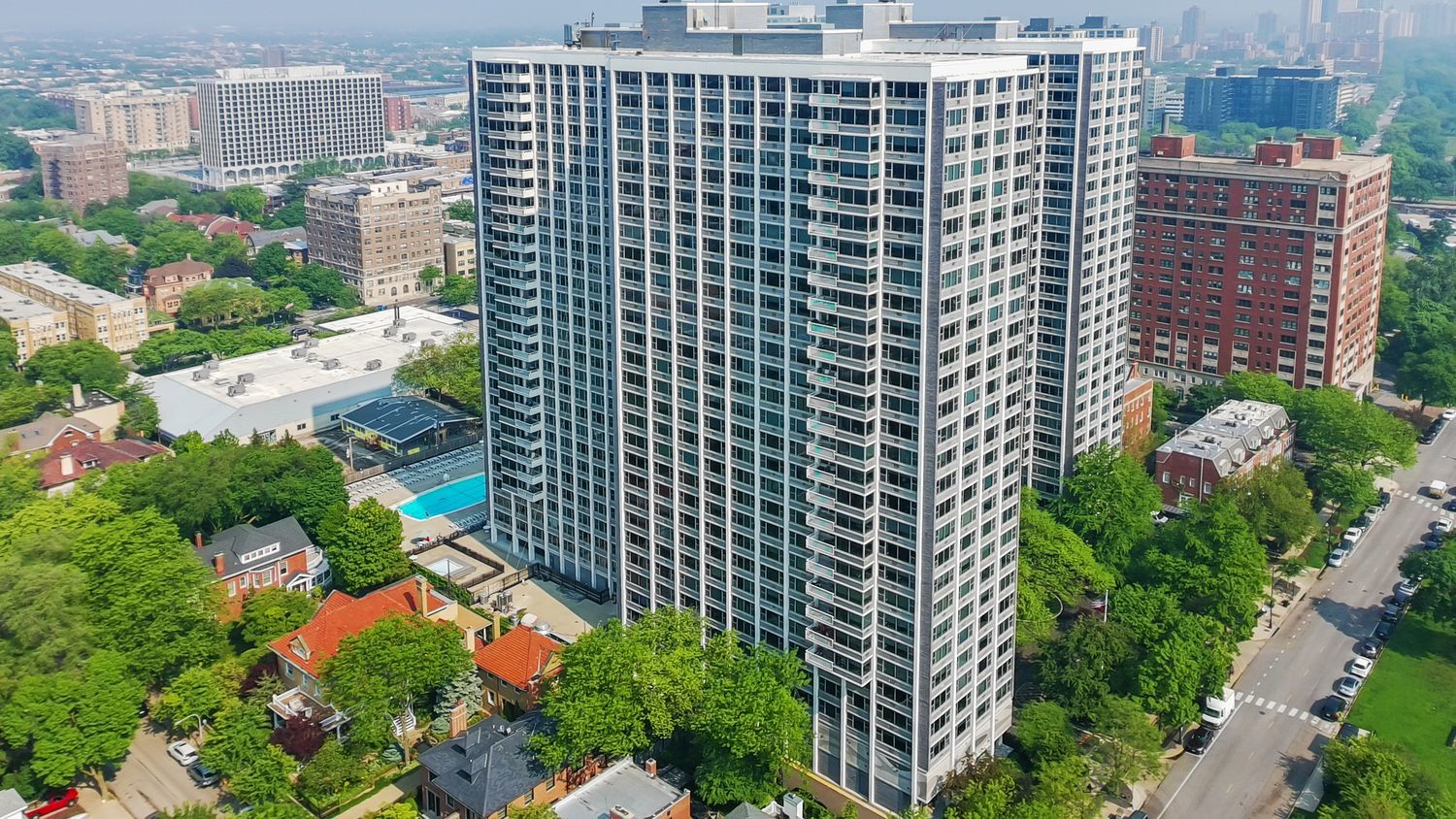 4250 N Marine Drive Unit: 1104