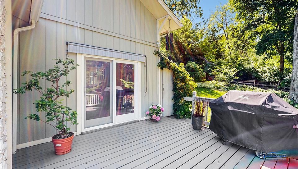 28693 W Ravine Drive