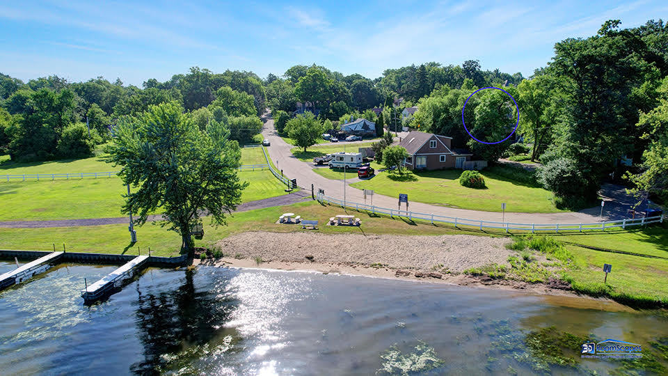 28693 W Ravine Drive