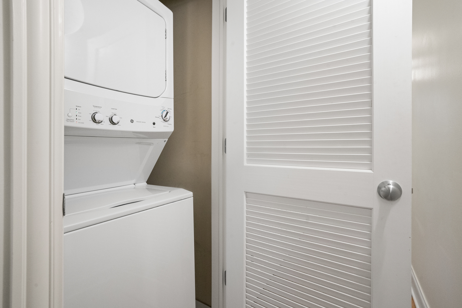 1225 N Paulina Street Unit: 3S