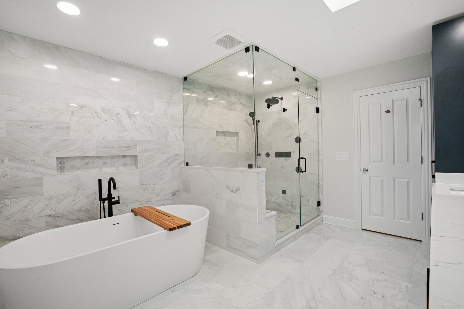 1225 N Paulina Street Unit: 3S