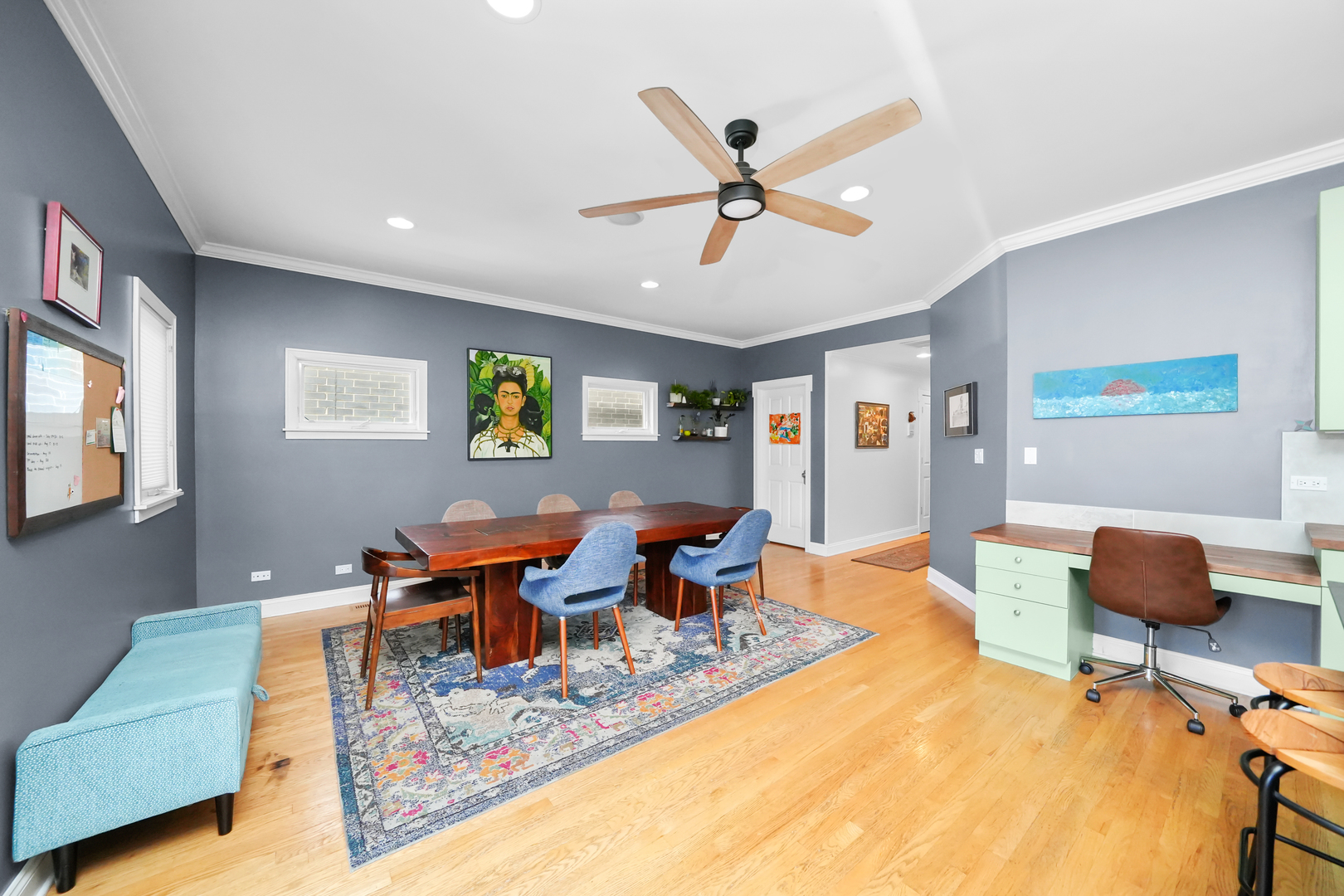 1749 W Roscoe Street Unit: 1