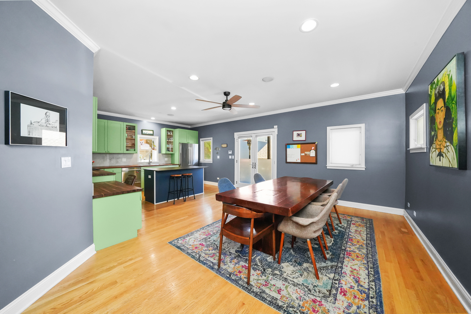 1749 W Roscoe Street Unit: 1