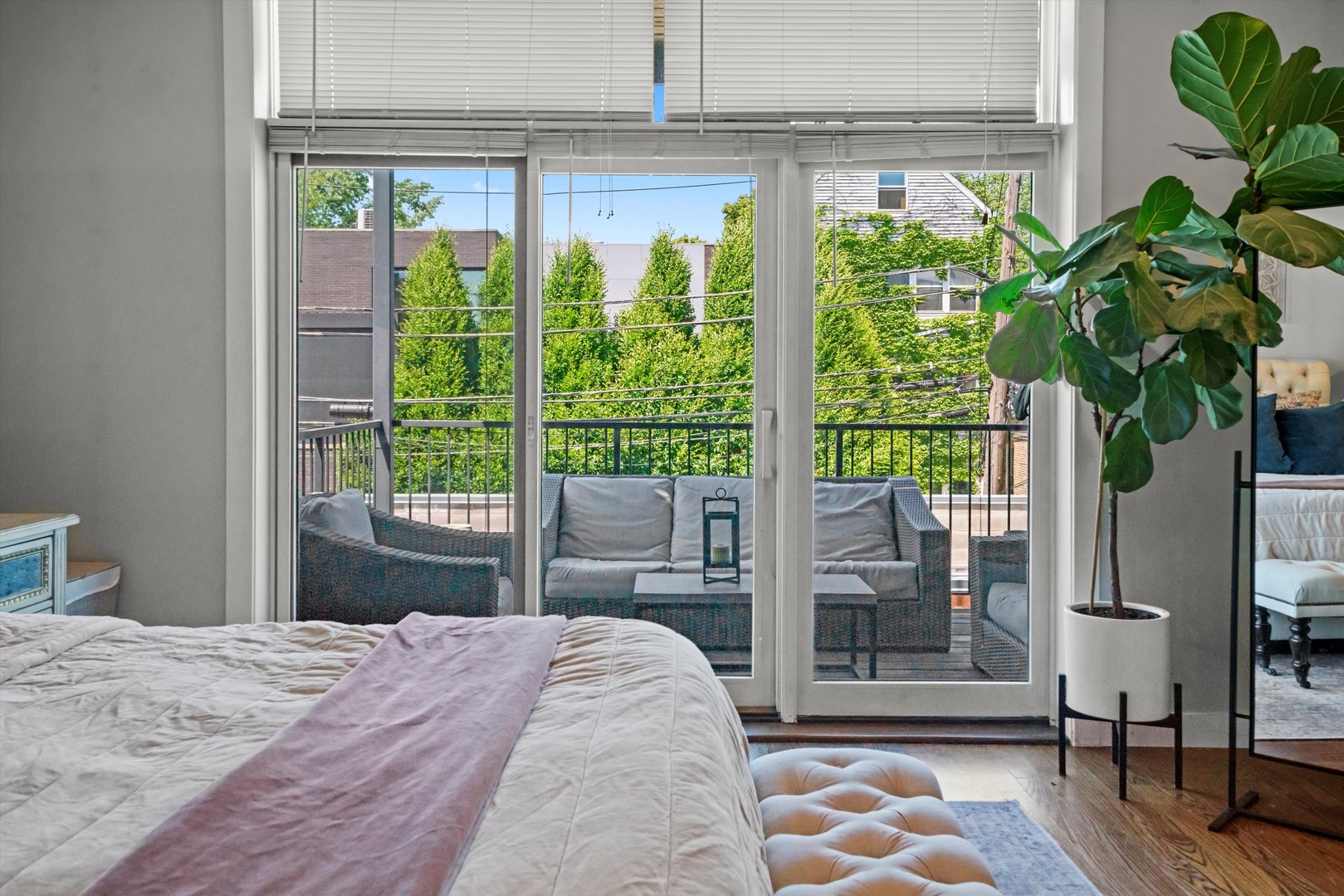 2140 W Armitage Avenue Unit: 3W