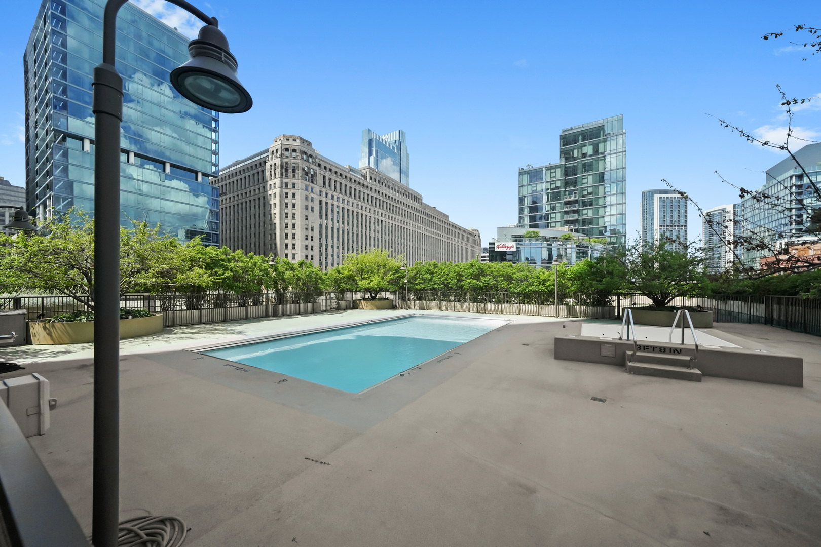 400 N LaSalle Drive Unit: 2007