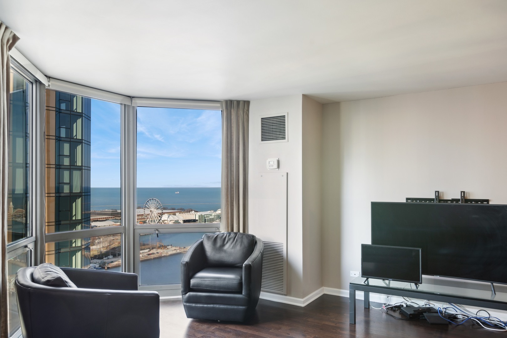 195 N Harbor Drive Unit: 3009