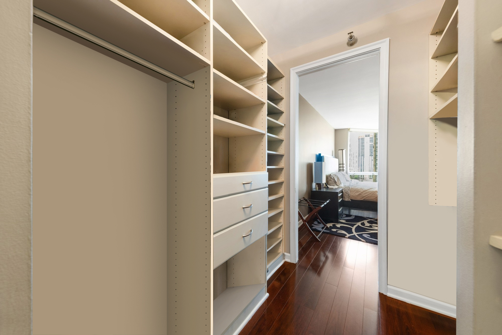 195 N Harbor Drive Unit: 709