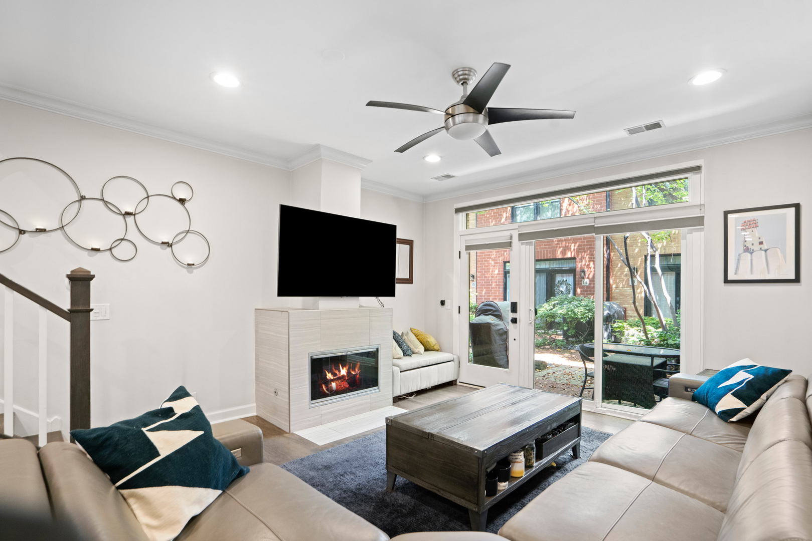 1801 W DIVERSEY Parkway Unit: 36