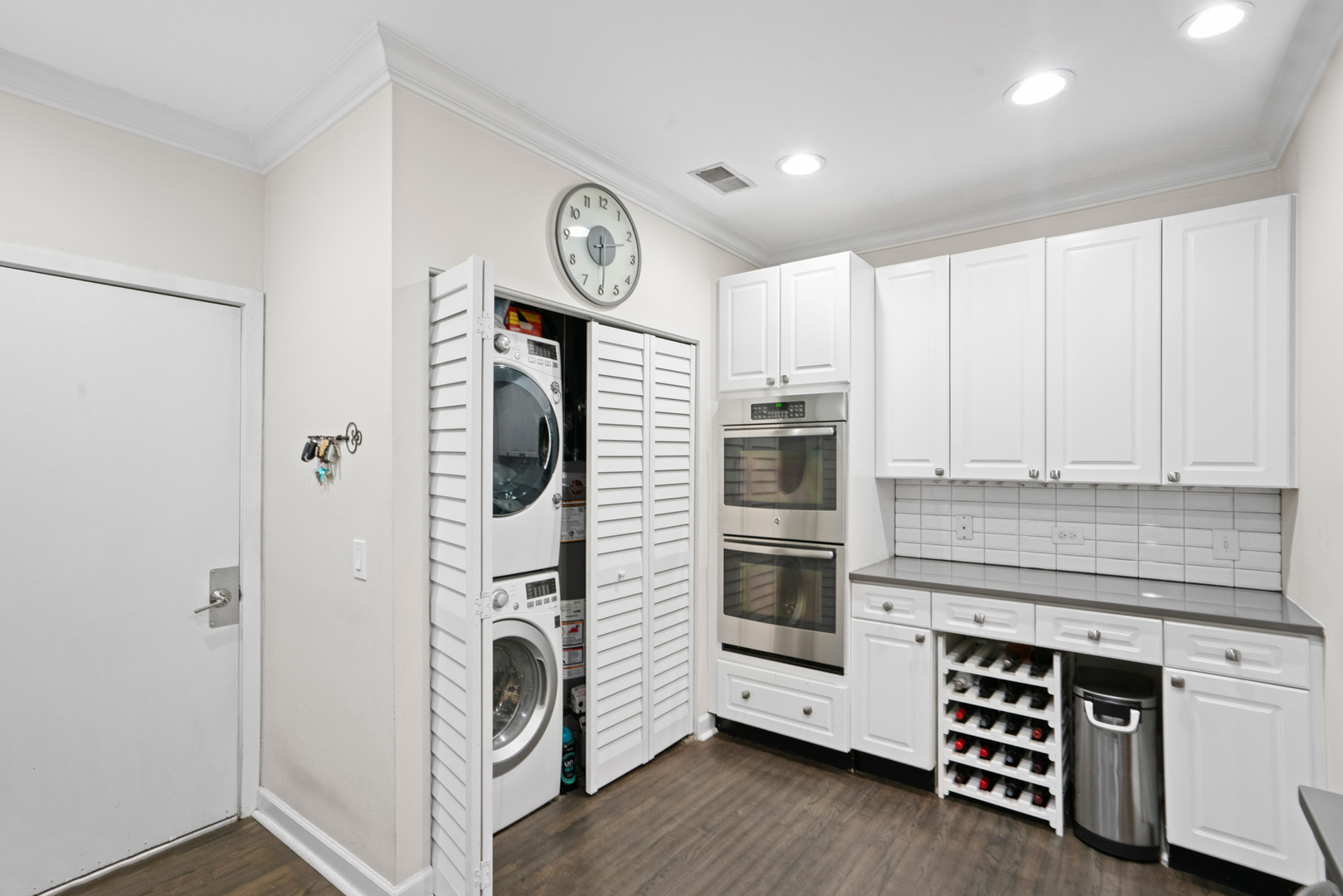 1801 W DIVERSEY Parkway Unit: 36
