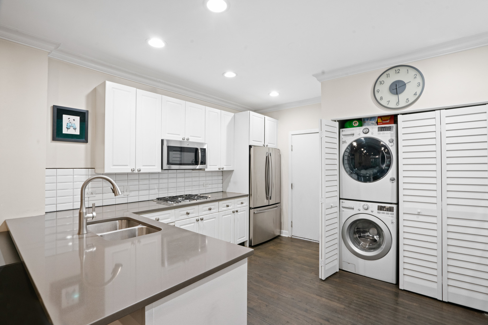 1801 W DIVERSEY Parkway Unit: 36