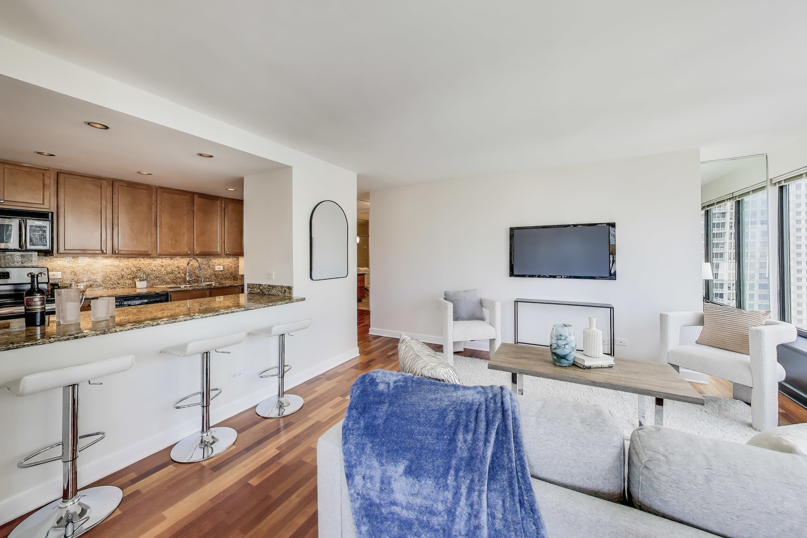 30 E Huron Street Unit: 2602