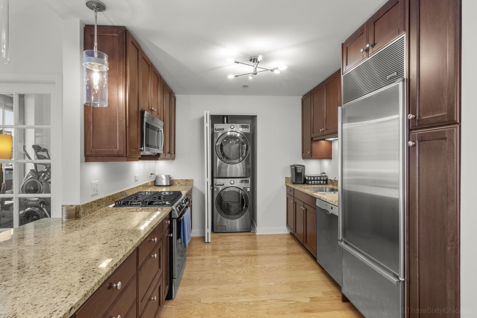 60 E MONROE Street Unit: 2606