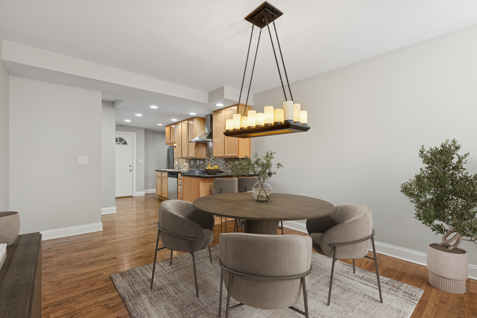 824 W Sunnyside Avenue Unit: G