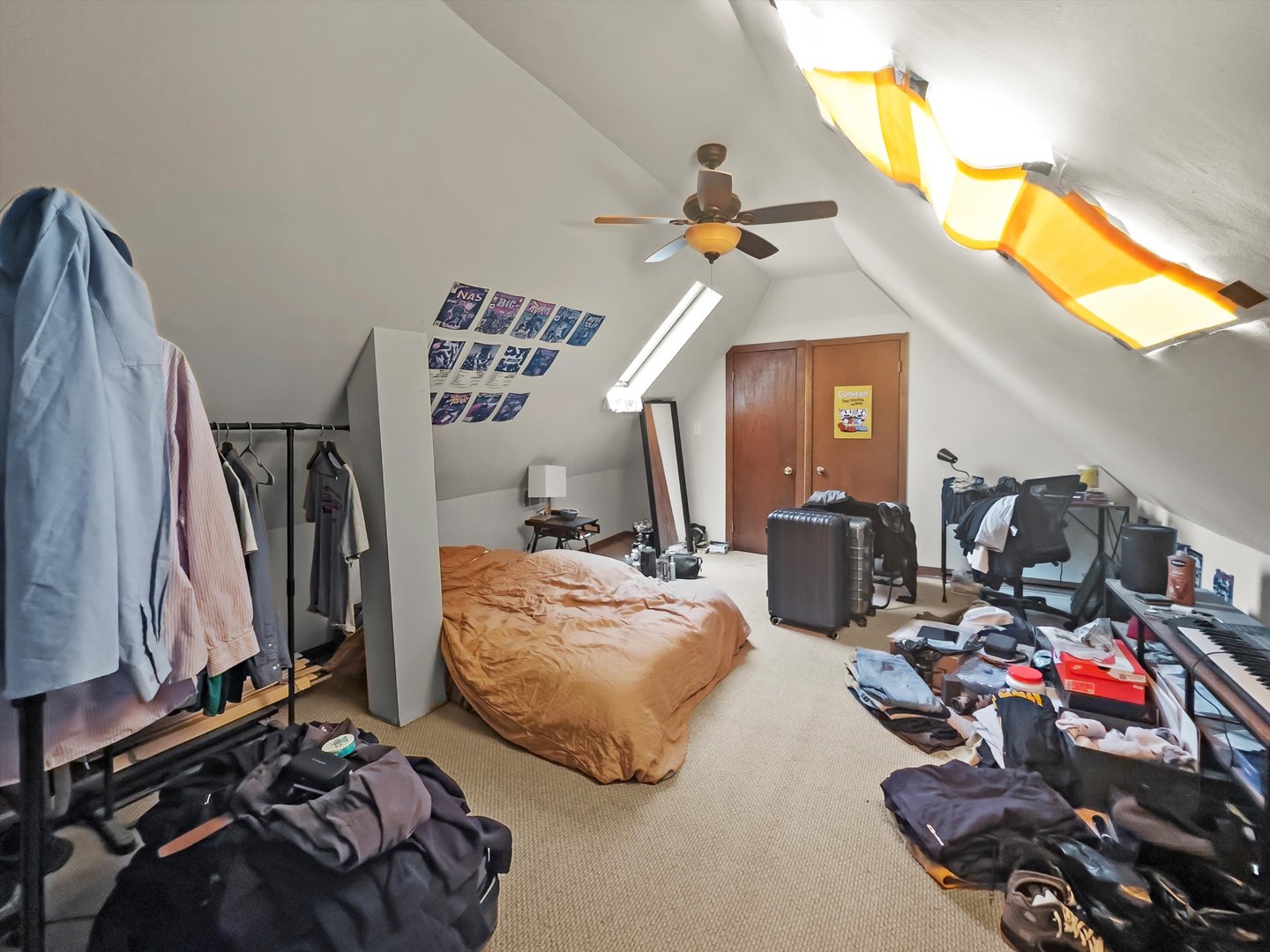 1911 W Newport Avenue Unit: 2