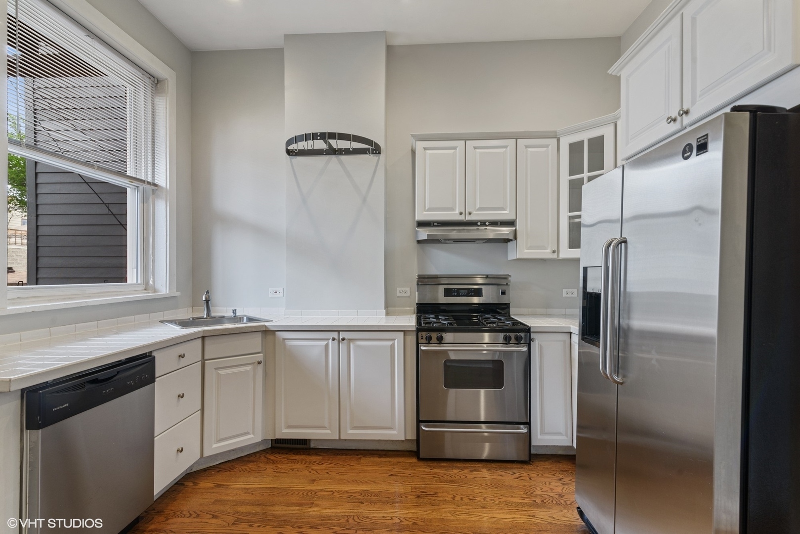 2232 W Homer Street Unit: 1